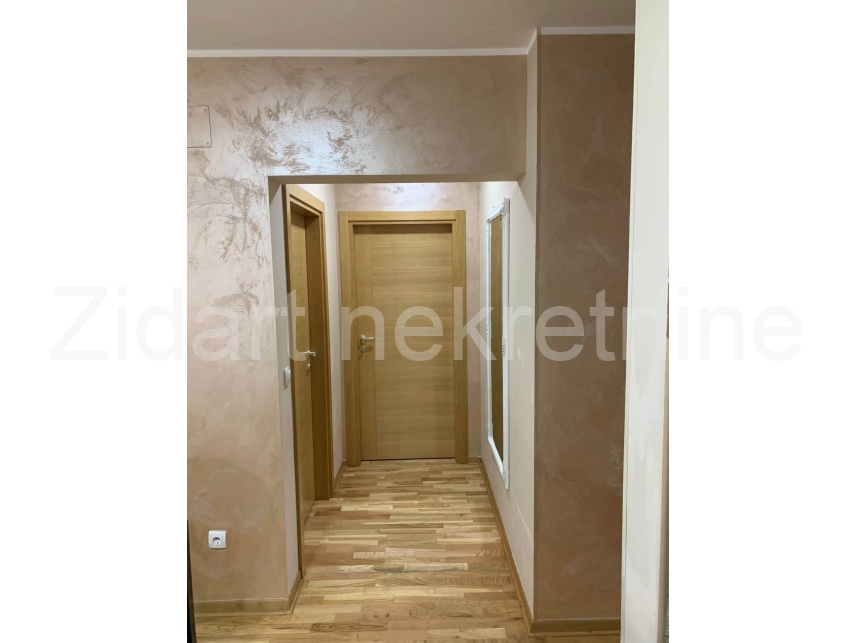 Квартира, 700 м², 129 000$ — FAKTOR